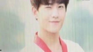 毛浩东舔杨严的照片